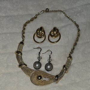 (J21) Custom Jewerly Pieces